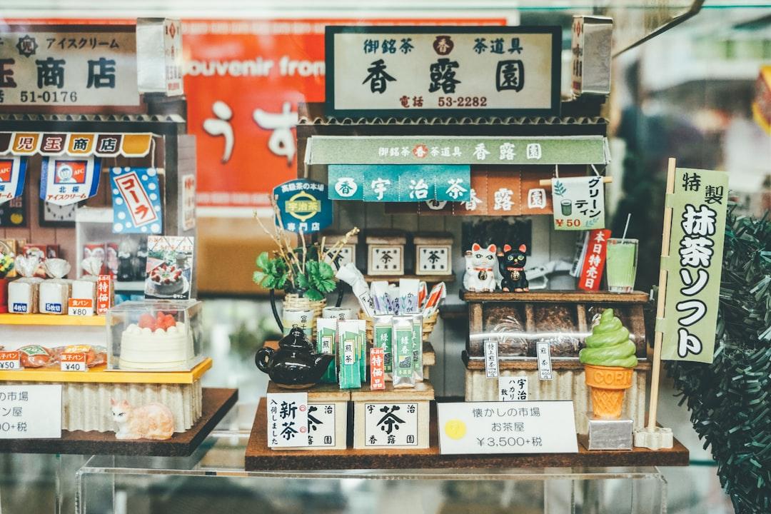 業種別プラットフォーム選択のイメージ（Photo by HONG FENG on Unsplash）